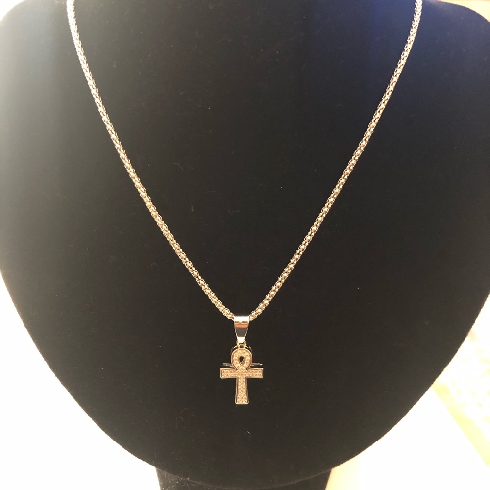 Silver Ankh Pendant Necklace